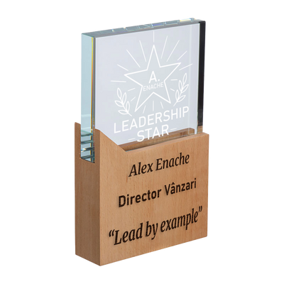 Trofeu cu baza din lemn personalizat - Leadership Star