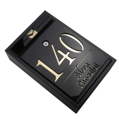 Cutie postala personalizata cu adresa – Negru/Auriu Oglinda