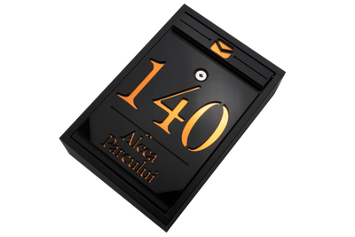 Cutie postala personalizata cu adresa – Negru/Amber Oglinda